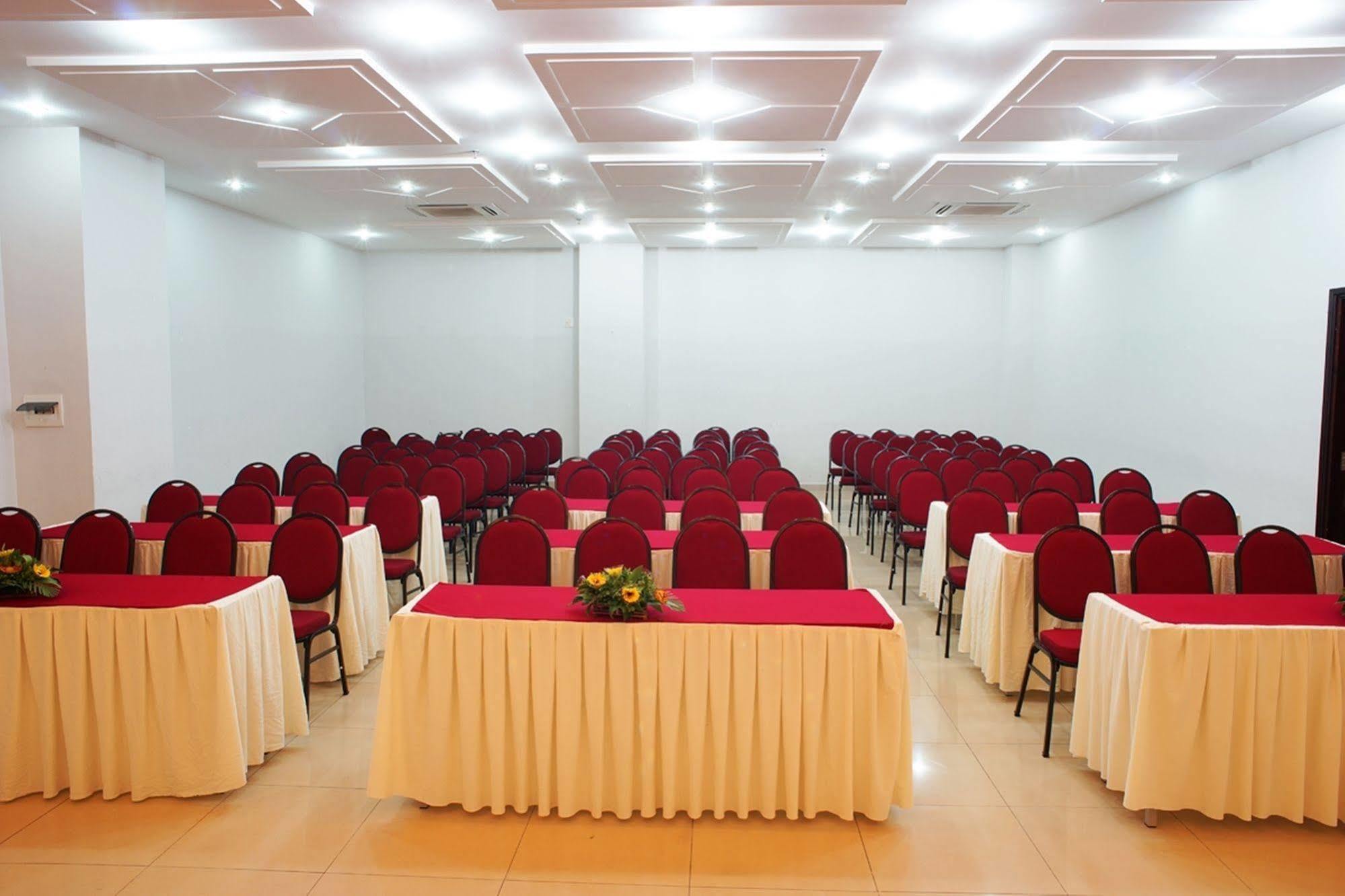 Vian Hotel Da Nang Luaran gambar
